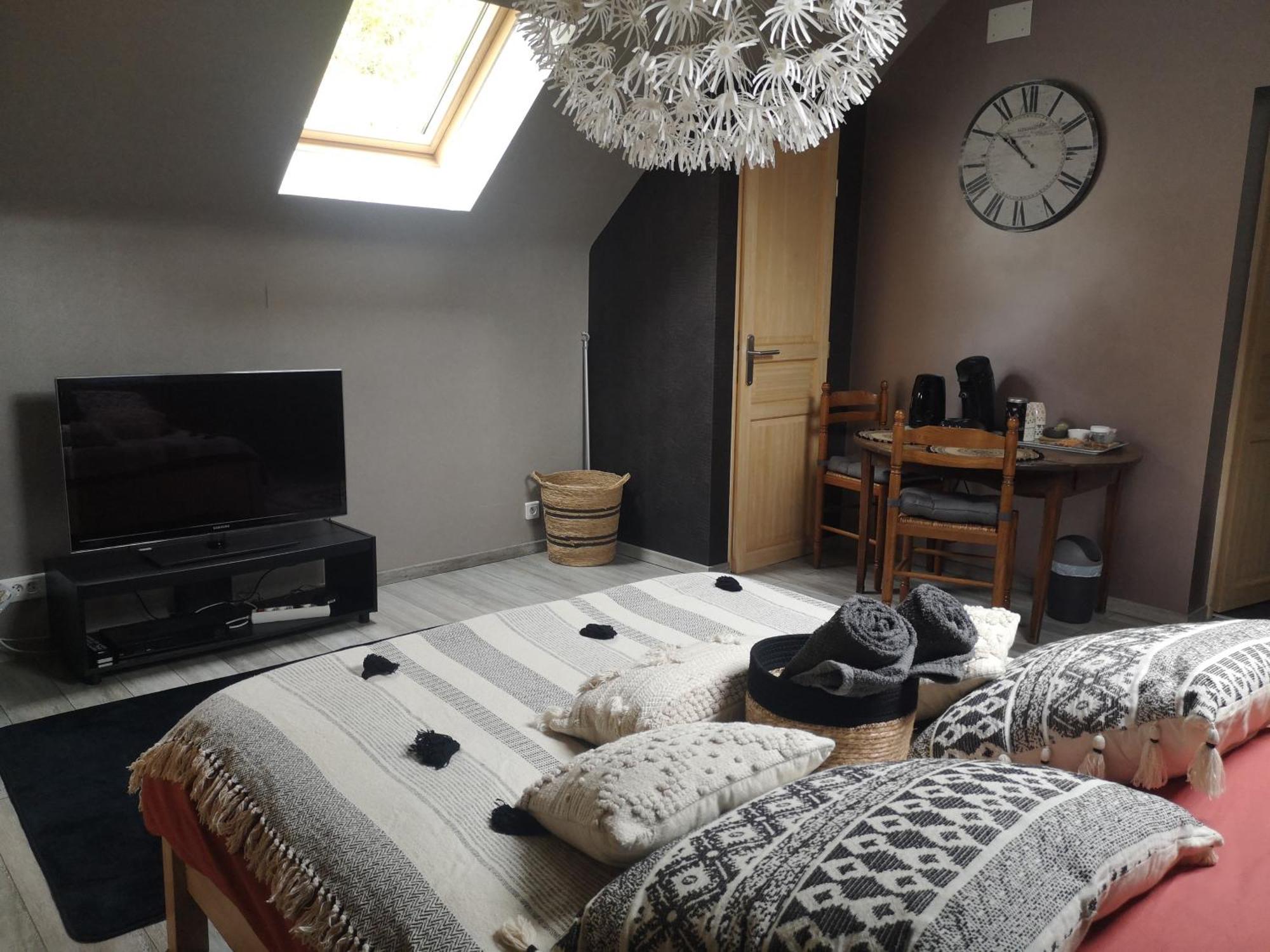 Agreable Chambre Privee Avec Entree Independante Langeais Eksteriør bilde